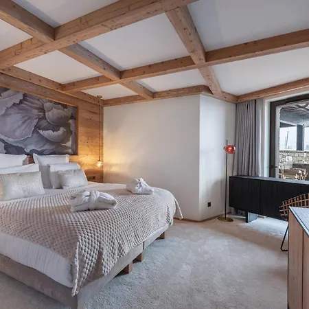 Neuf A 1850, Ski-in/ski-out, 3 Chambres, Spa, Piscine - Fr-1-564-100 Apartment